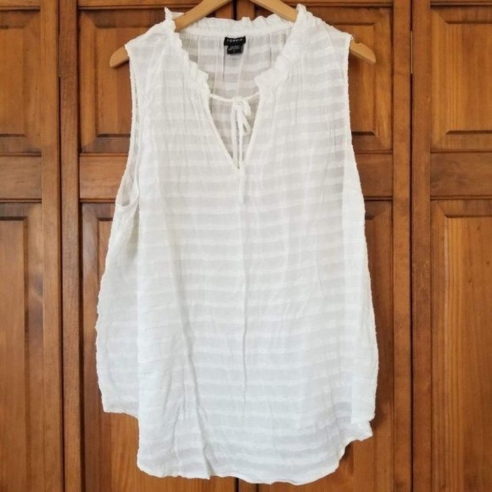 Torrid White Textured  Ruffle Keyhole Blouse 2